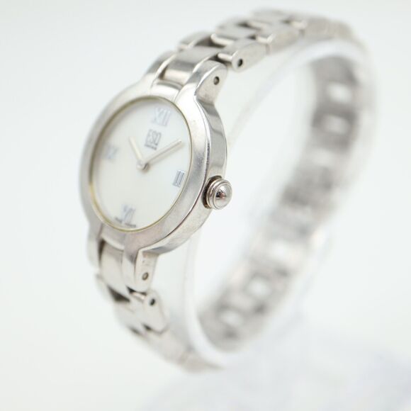 ESQ Esquire Swiss Women Watch Silver Tone 24mm Dial 5.5\